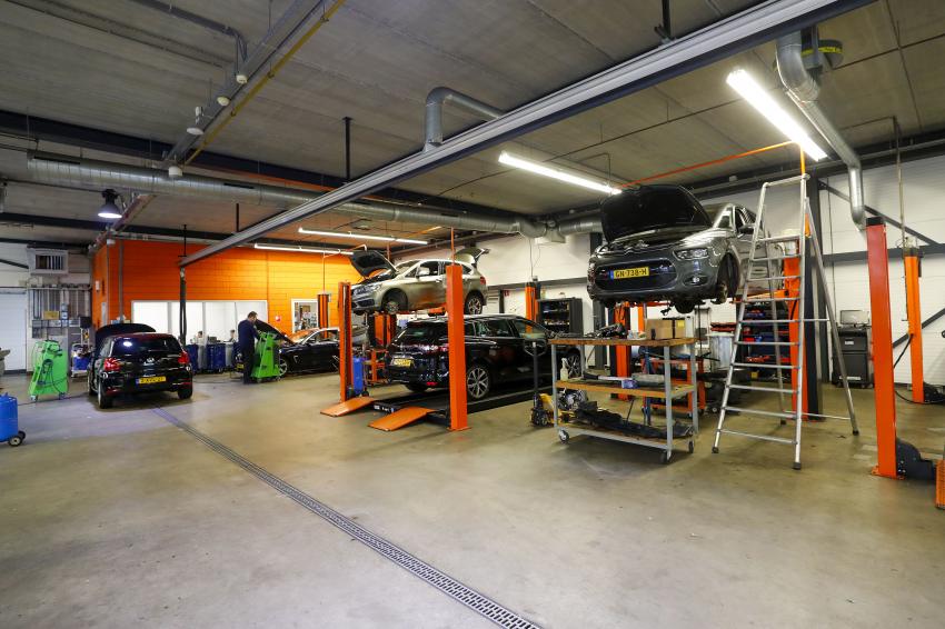 Autobedrijf Spaan regelt softwaretoegang zelf_310