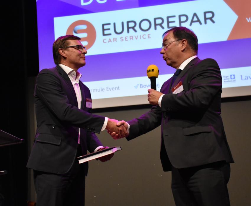 Groupe PSA zet in op multimerkstrategie met Euro Repar Car Service_216