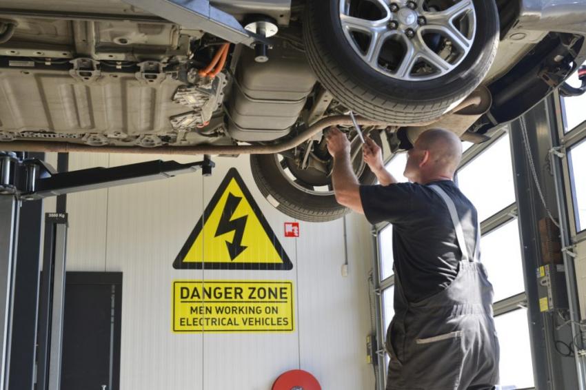 Elektrische auto&rsquo;s en onderhoud_703